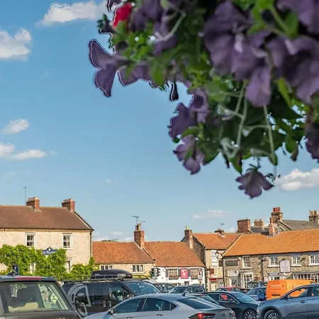The Old Potting Shed * Kirkbymoorside